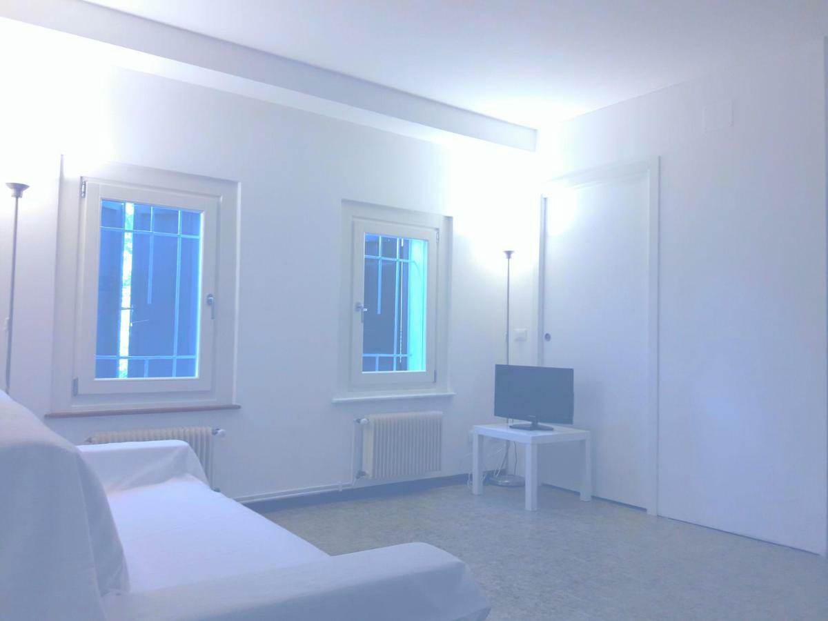 Antico Borgo Leone Bed and Breakfast Rauscedo Eksteriør billede